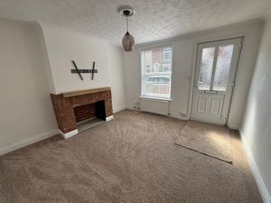 Lounge- click for photo gallery
